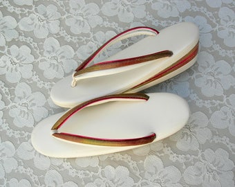 Authentic Japanese Zori, adult women's traditional formal thong sandals, like new, sz S/M