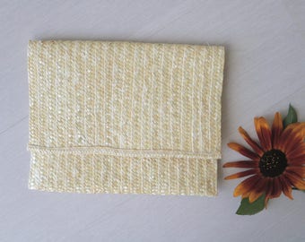 Straw clutch, handmade, summer handbag, Halmkorg, Strohkorb, bolsa de mano de paja, pochette en paille, Stroh-Clutch, halmkoppling väska.