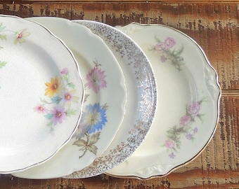 Mismatched Vintage Side Plates Set of 4 Dessert Plates, Bread and Butter, Bridesmaid Luncheon, Tea Party