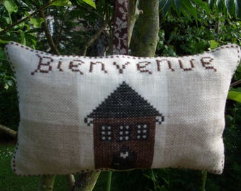 DOOR welcome embroidered cushion