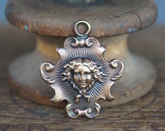 Vintage French Brass Stamping/Antique Style Sun King/Louis XIV/Versailles Royalty Plaque/French Findings