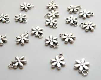 20 Flower snowflake charms 6 petals antique silver 13x11mm DB03799
