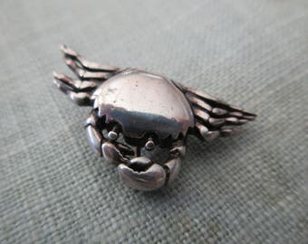 vintage sterling silver pin - crab, 925
