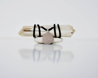 Pebble necklace, Pebble jewelry, Beach stone pendant, Stone necklace, Natural stone necklace, Beach rock jewelry, Natural material jewelry