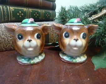 Vintage Robinhood Bear Salt and Pepper Shakers (T)