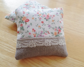 Vintage Wildflowers, Organic Lavender Sachets- Set of Two