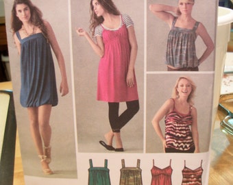 Simplicity 3882 Misses (D5 4,6,8,10,12) knit dresses or tops