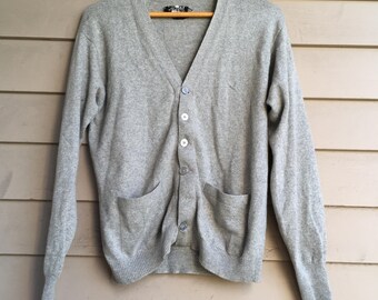 M/L 1950s cashmere cardigan