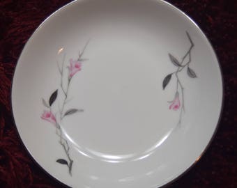 Cherry Blossom 1067 Fine China mfg. Japan Bowl 5 3/4"