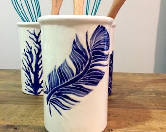 Utensil holder, Blue feather ceramic utensil holder