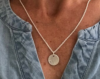 Hammered Sterling Silver Disc Necklace/Gift for Her/Coin Necklace/Medium Disc/Full Moon Necklace/Gift for Women/Valentine's day gift