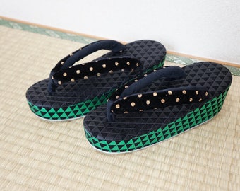 SALZ Tokyo Original zouri sandals green black, MADE to ORDER kimono sandals, Japanese sandals, velvet zori thong sandals, modern geometric