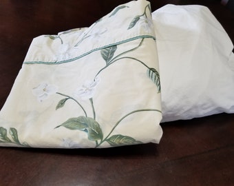 Re Mix Queen Sheet Set Vintage Bedding Retro Linens Hawaiian Floral Flat Sheet and White Fitted Sheet Beautiful Sheets
