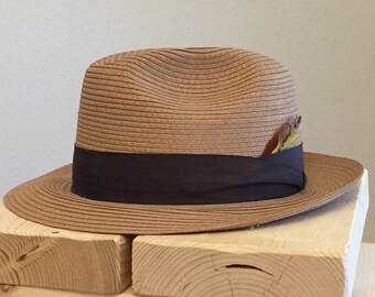 Handsome Vintage Natural Straw Hat Fedora by Pinzano Size 7 1/8