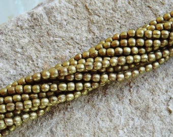 Set of 10 beads Nepalese brass