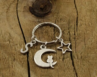 Moon keyring, cat moon keychain, moon cat keyring, personalised keyring, personalized keychain, initial charm, birthstone, cat keyring, moon