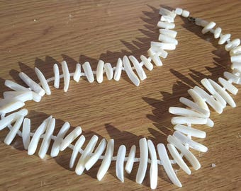 Vintage white branch coral beaded necklace