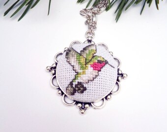 Cross stitch jewelry with bird, Hummingbird lover gift, Hummingbird jewelry, Gift for bird lover,Hummingbird pendant, Embroidered bird