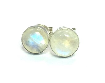 Rainbow Moonstone Stud Earrings 6mm .. Rainbow Moonstone Earrings .. Rainbow Moonstone Studs .. Rainbow Moonstone Jewelry .. Small Studs