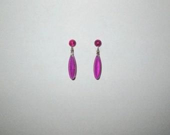 Vintage 1950s 1960s Purple Lucite Dangle Earrings / 50s 60s Purple Lucite Earrings