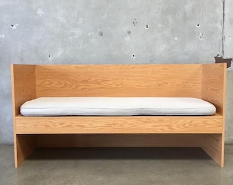 Donald Judd Style Plywood Bench (5Z6DWE)