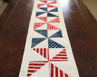 Patriotic Pinwheel Table Runner REDUCED