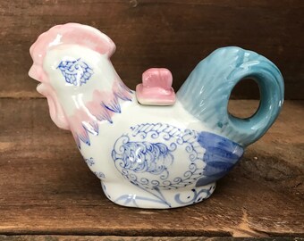 Vintage Porcelain Chicken personal teapot