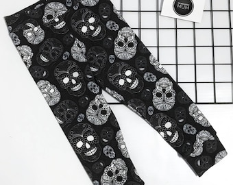 Black sugar skull leggings