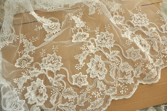Ivory Alencon Lace Fabric Embroidery Bridal Lace Fabric