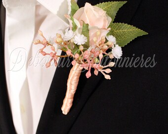 Soft-chic wedding | Floral Boutonniere | Romantic Garden Wedding | Bohemian wedding | Elegant wedding
