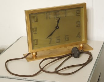 Mid Century Desk Clocl , Mad Men Desk Clock , 1950's Gold Desk Clock