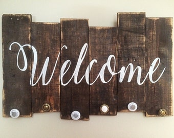 Rustic Welcome reclaimed pallet wood sign with knob hangers