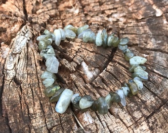Gemstone Chip Labradorite Bracelet