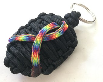 Love Bomb -paracord keychain