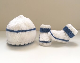 Hand knitted baby booties and hat set