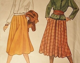 Vintage Vogue Pattern 8191 Size 8
