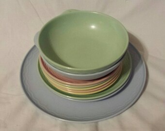 Vintage Woodland Dinnerware melamine dishes pastel colours 10 pieces bowls saucers plates Made in Toronto Canada