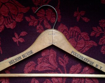 Poughkeepsie Nelson House Hotel Advertising Hanger