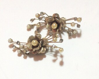 Vintage Gold Tone Floral Spray Earrings