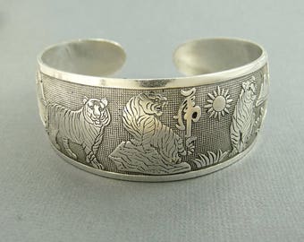 Vintage Silver Asian Tiger Cuff Bracelet