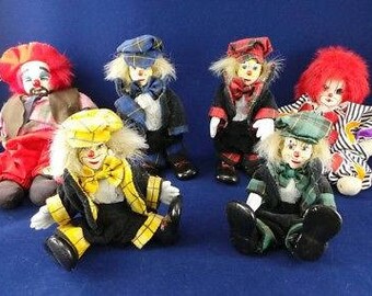 Vintage lot of 6 Porcelain clown dolls Collectible