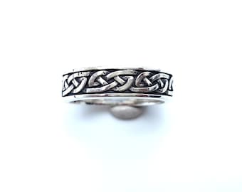 Celtic women ring, Celtic ring,Silver Celtic Ring,925 Sterling Silver,Black