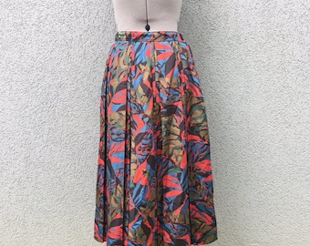 Vintage 70s Pleated High Waisted Print Skirt, Pattern Skirt, Vintage Women's Clothing, 1970s Clothing, Midi Skirt, Size 27