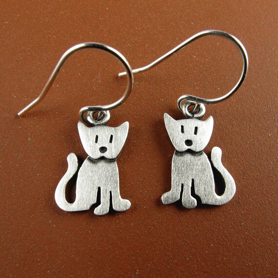 Tiny kitten earrings