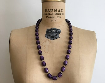 1950s 1960s Purple Moonglow Lucite Bead Necklace 50s 60s