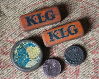 Small antique boxes advertising metal collection France, Paris, 20's and 50