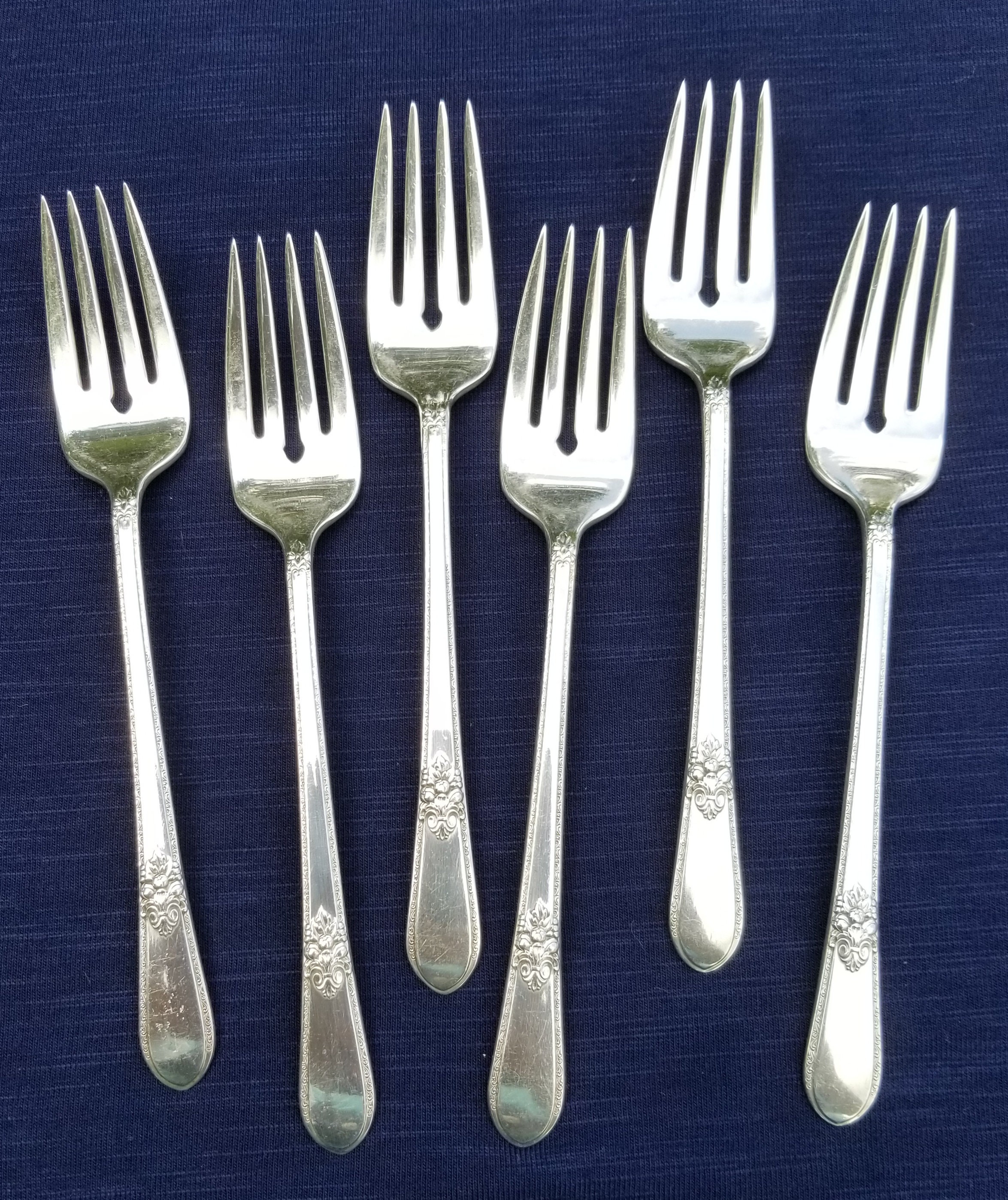 Dating antique forks
