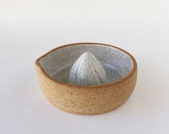 Ceramic Citrus Juicer | Stoneware Juicer | Modern Lemon Juicer | Simple Citrus Juicer