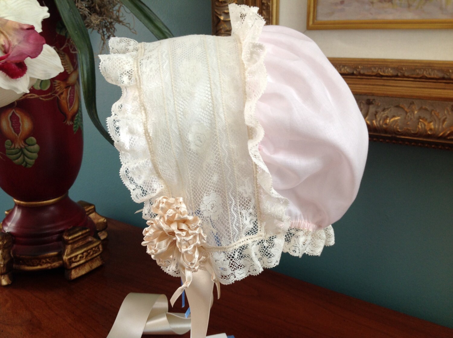 Bonnet with Drawstring Back