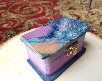 Lavender Keepsake Box for Trinkets & Treasures
